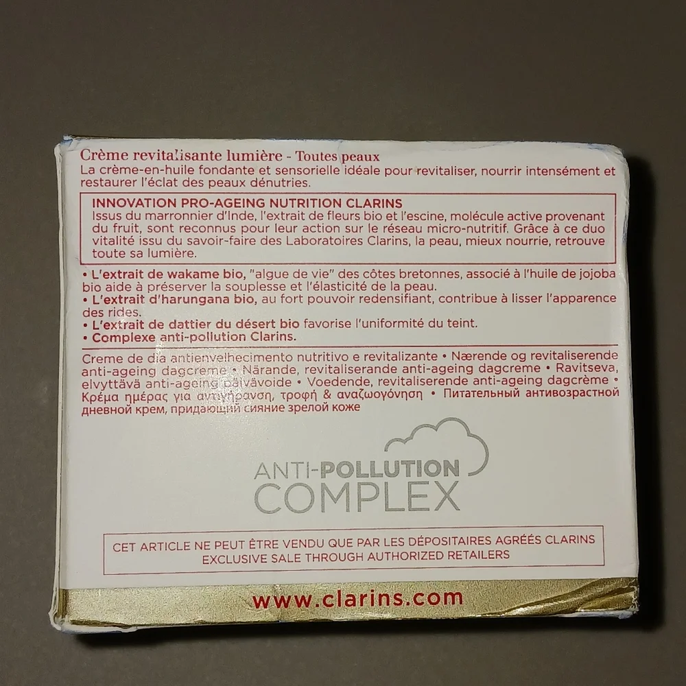 *SEALED* Clarins Nutri Lumiere Jour Day Cream Moisturizer - Picture 12 of 16